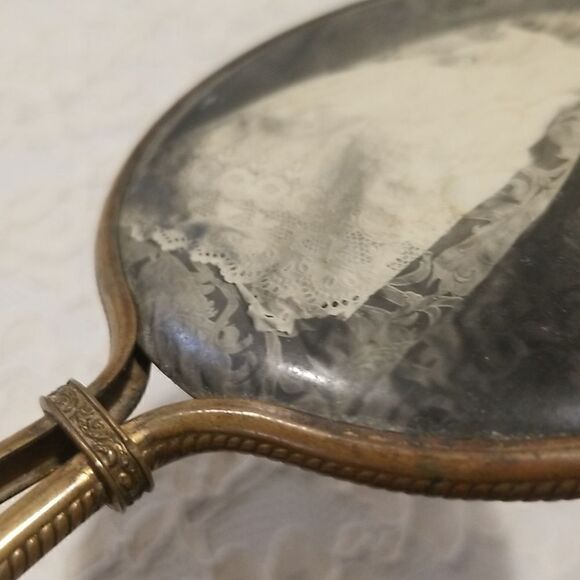 Vintage Art Nouveau hand mirror with antique baby photo - Picture 5 of 14